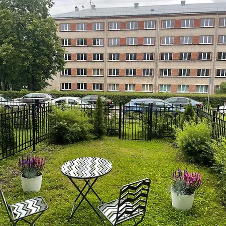 Burtnieku Apartment - Quiet & Cozy * Riga
